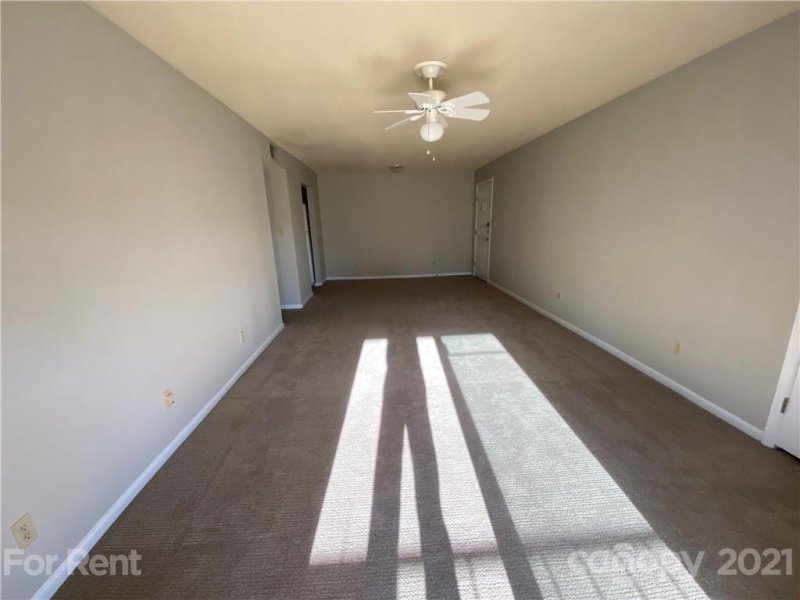 Property image 3 at 2120 S Main Street, Kannapolis, NC 28081