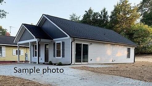 Property image 2 at 2400 Myrtle Avenue, Gastonia, NC 28052