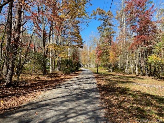 Property image 2 at 960 Wash Freeman Road, Hendersonville, NC 28792