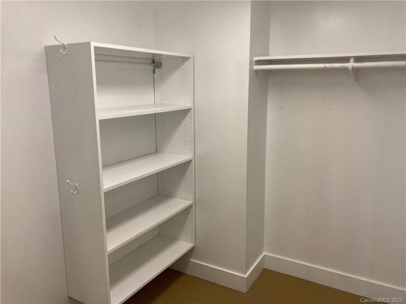 Property image 2 at 1133 Metropolitan Avenue, Charlotte, NC 28204