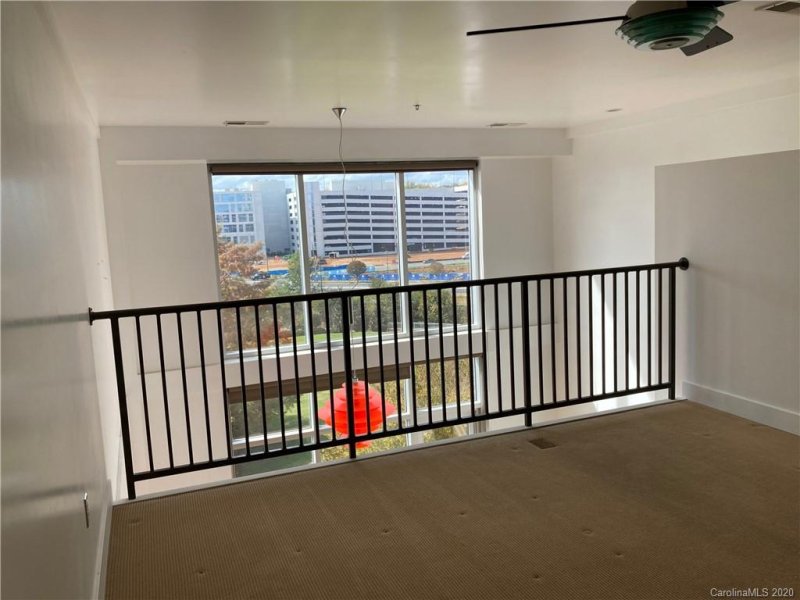 Property image 5 at 1133 Metropolitan Avenue, Charlotte, NC 28204