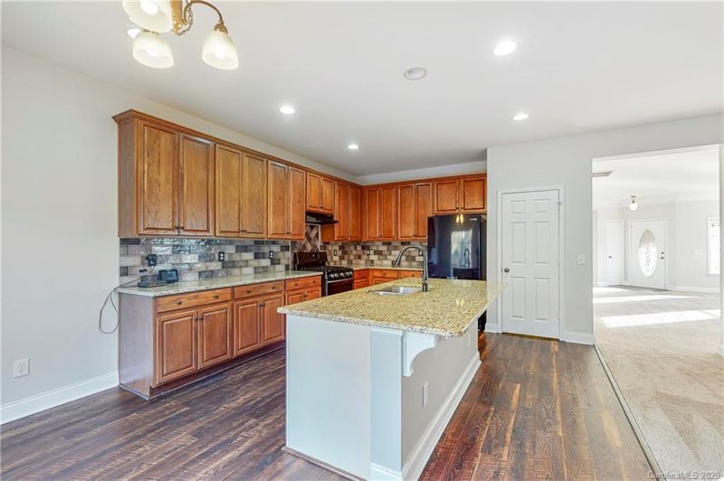 Property image 4 at 265 Loch Stone Street, Fort Mill, SC 29715