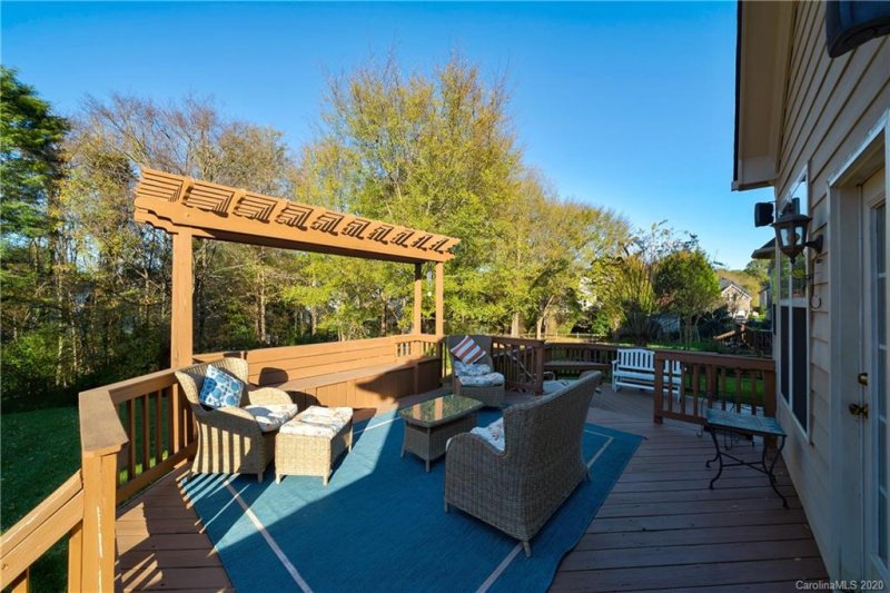 Property image 5 at 10231 Squires Way, Cornelius, NC 28031