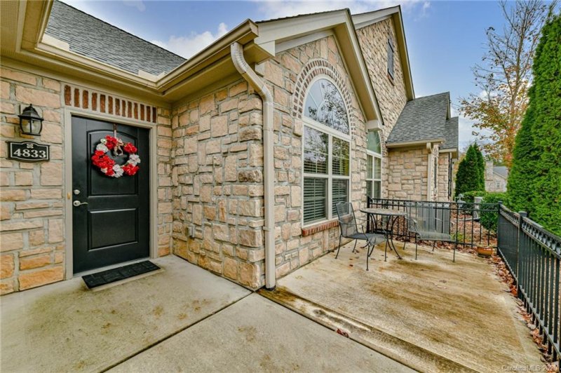 Property image 4 at 4833 Polo Gate Boulevard, Charlotte, NC 28216