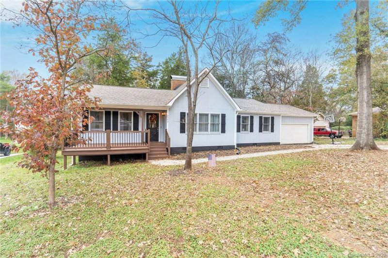 Property image 2 at 2543 Saddlewood Circle, Concord, NC 28027