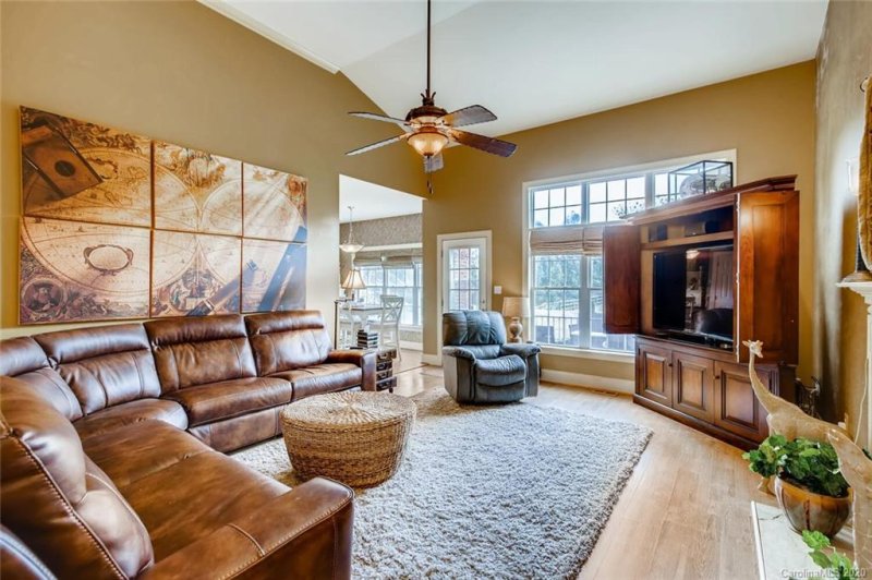 Property image 4 at 424 Hunters Pointe Road, Indian Trail, NC 28079