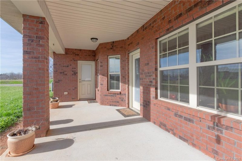 Property image 3 at 688 Houston Road, Troutman, NC 28166