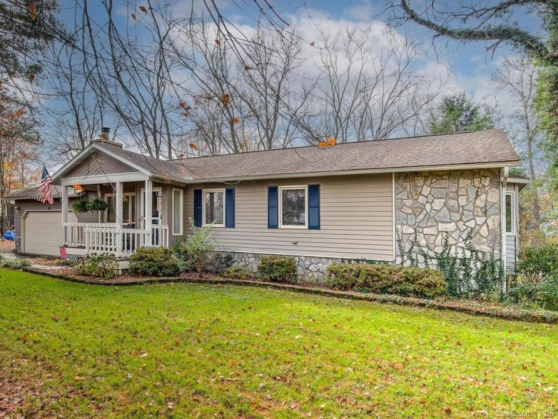 Property image 3 at 34 Partridge Berry Loop, Mills River, NC 28759