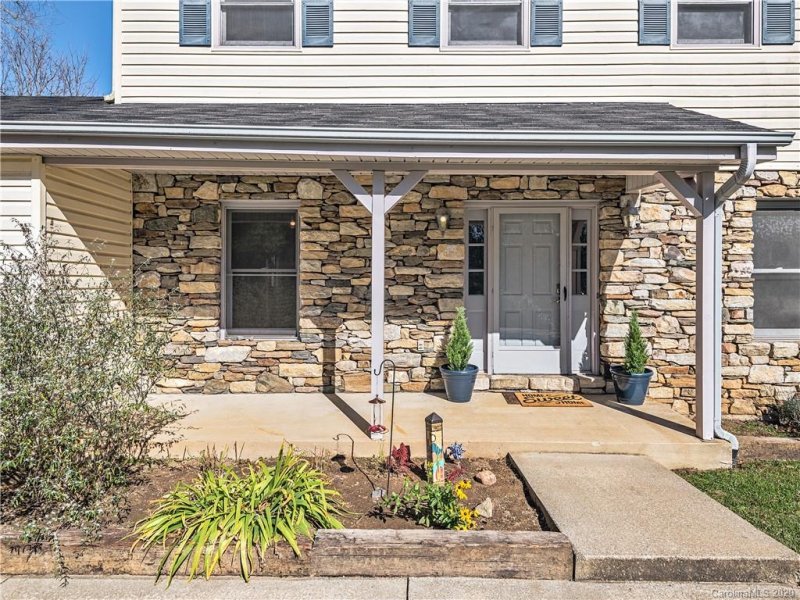 Property image 2 at 66 Beechwood Drive, Horse Shoe, NC 28742