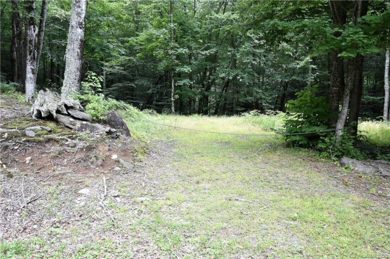 Property image 2 at 38 Jonathan Trail, Maggie Valley, NC 28751