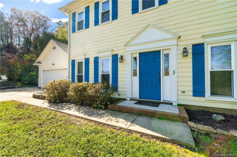 Property image 2 at 2111 Long Ridge Lane, Charlotte, NC 28214