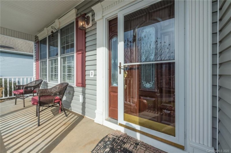 Property image 4 at 107 Willow Oak Drive, Asheville, NC 28805