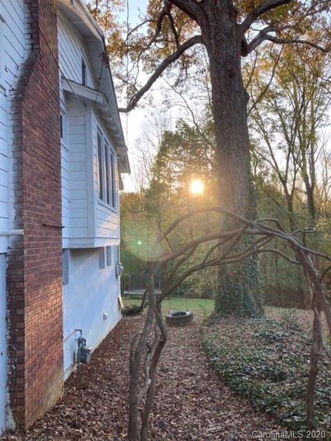 Property image 3 at 38 Dellwood Street, Asheville, NC 28806