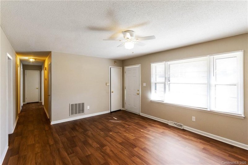 Property image 3 at 707 Belfast Drive, Gastonia, NC 28052