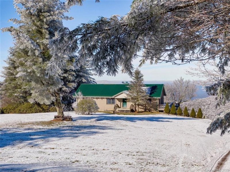 Property image 2 at 2465 Ogle Meadows Road, Burnsville, NC 28714