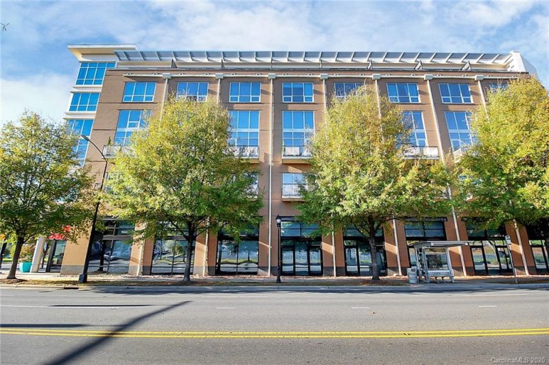 Property image 4 at 1133 Metropolitan Avenue, Charlotte, NC 28204