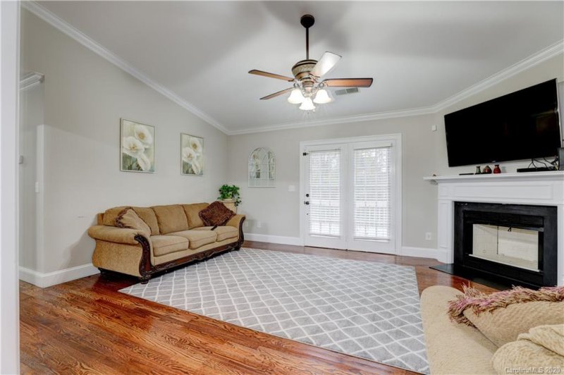 Property image 5 at 6060 Acadian Woods Drive, Charlotte, NC 28227