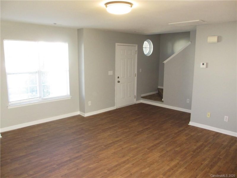 Property image 5 at 418 Winding Canyon Drive, Charlotte, NC 28214