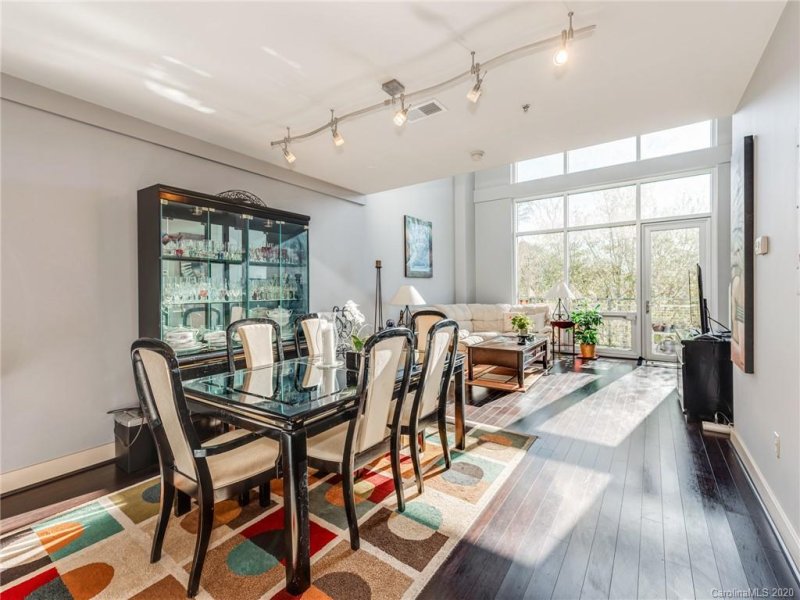 Property image 5 at 1133 Metropolitan Avenue, Charlotte, NC 28204