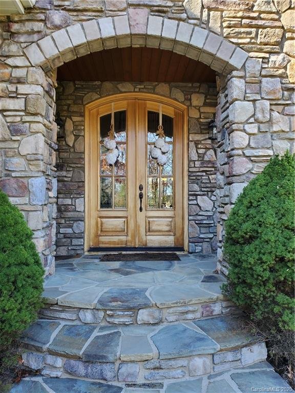 Property image 5 at 155 Hounds Chase Drive, Hendersonville, NC 28791