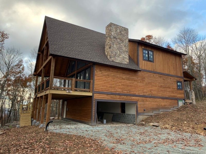 Property image 5 at 72 Golden Eagle Trail, Banner Elk, NC 28604