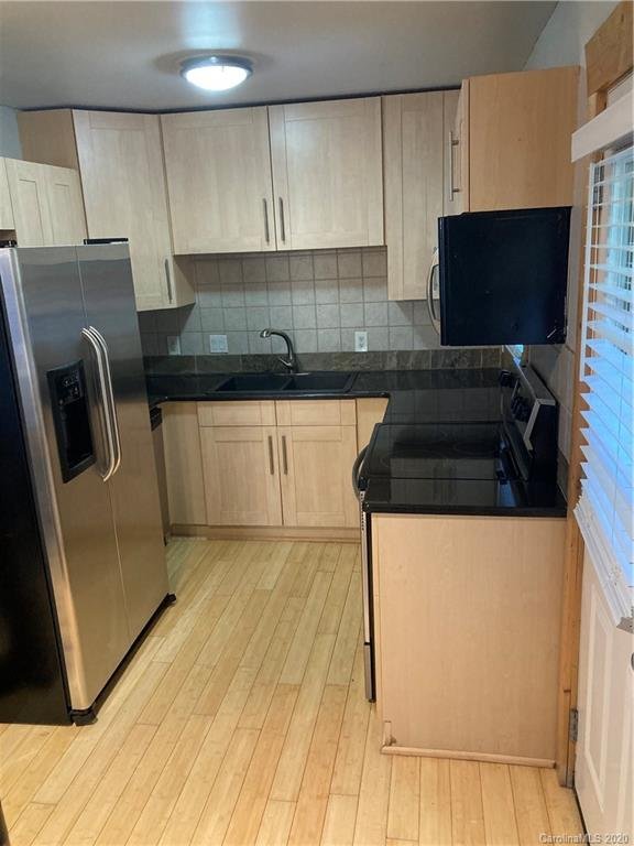 Property image 3 at 640 Chipley Avenue, Charlotte, NC 28205