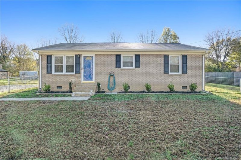 201 Grover Moore Place