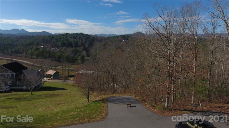 Property image 3 at 11 Cherry Top Trail, Leicester, NC 28748