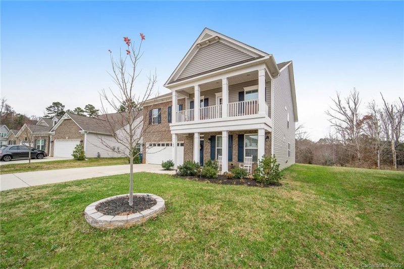 Property image 2 at 186 Paradise Hills Circle, Mooresville, NC 28115