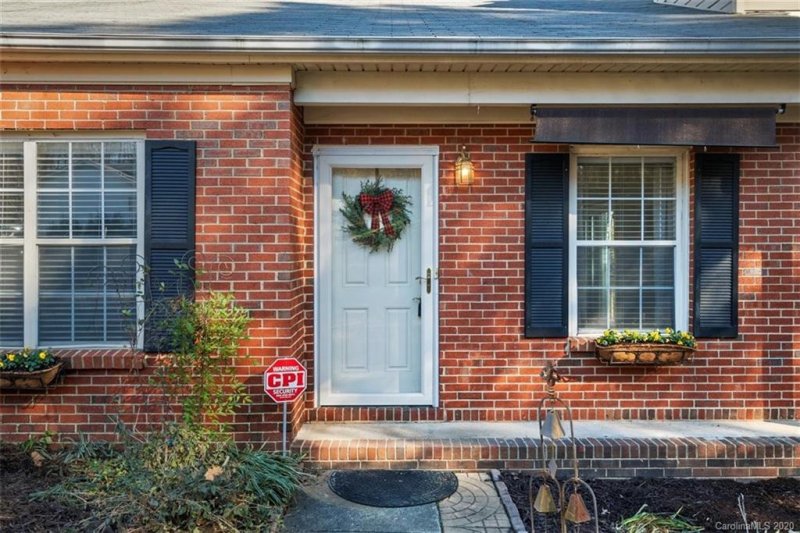 Property image 2 at 8328 Quarry Road, Charlotte, NC 28212