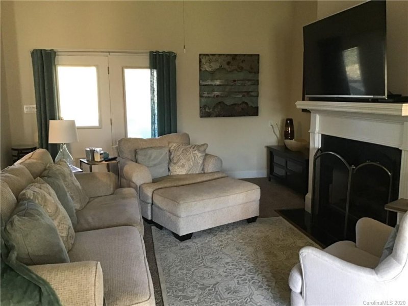 Property image 2 at 163 Turnberry Lane, Mooresville, NC 28117