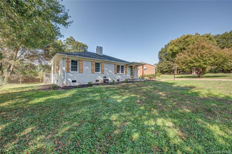 Property image 2 at 99 Peachtree Street, Belmont, NC 28012