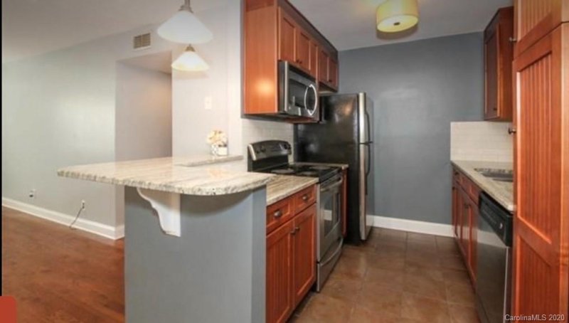 Property image 4 at 4919 Park Road, Charlotte, NC 28209