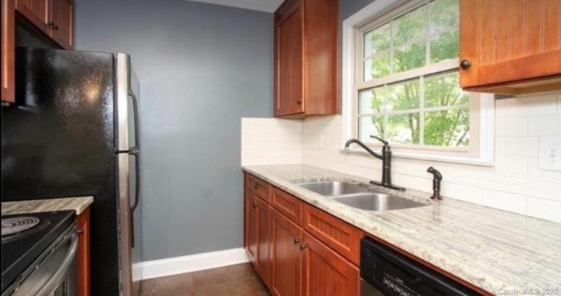 Property image 5 at 4919 Park Road, Charlotte, NC 28209