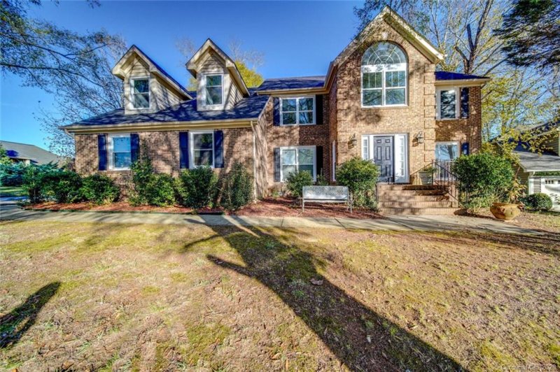 14401 Widgeon Court