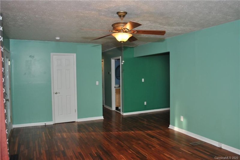 Property image 5 at 460 Beach Drive, Hendersonville, NC 28792