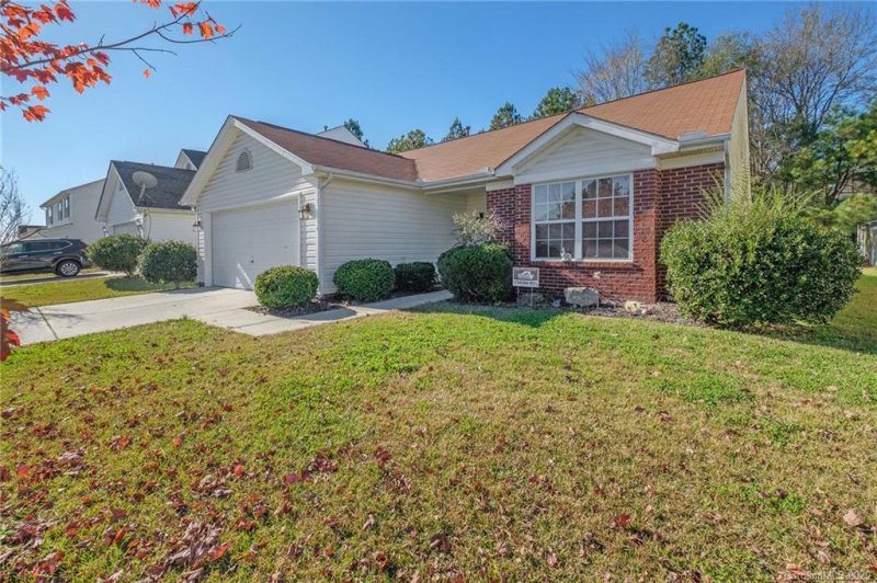 Property image 4 at 1300 Shenandoah Circle, Rock Hill, SC 29730
