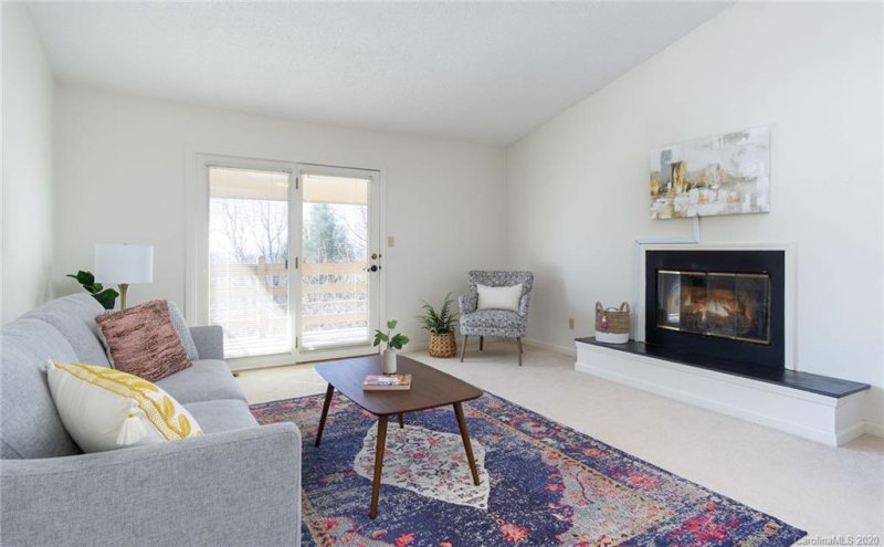 Property image 3 at 305 Piney Mountain Drive, Asheville, NC 28805