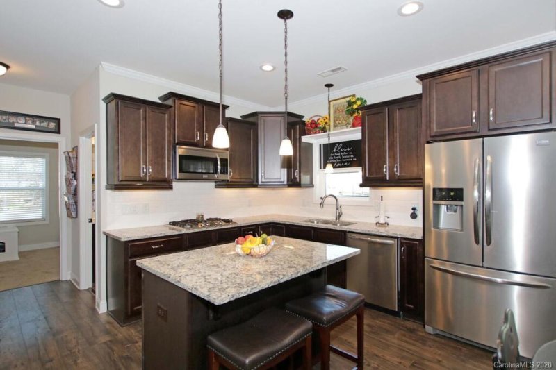 Property image 3 at 136 Southern Oak Drive, Mooresville, NC 28115