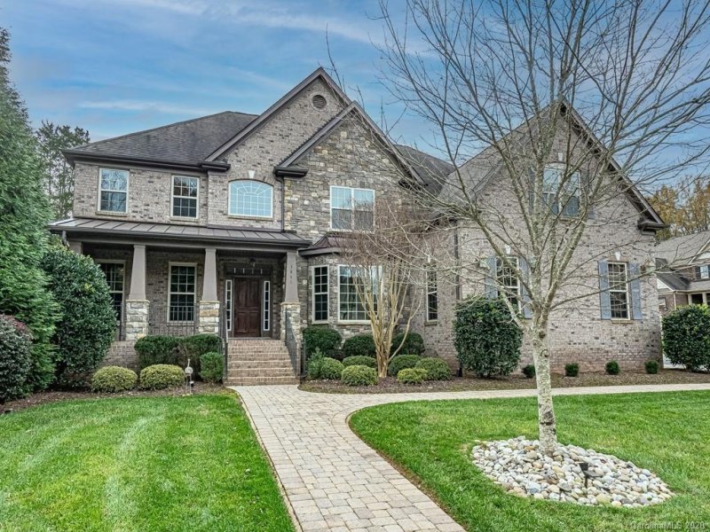 3841 Nancy Creek Road