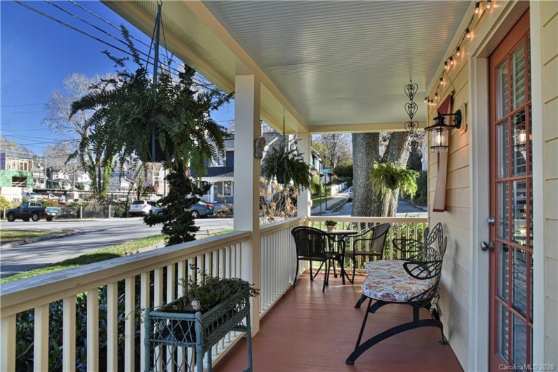 Property image 3 at 29 Elizabeth Street, Asheville, NC 28801