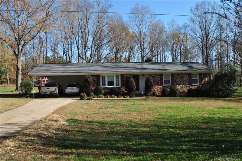 Property image 3 at 230 Vernon Street, Cherryville, NC 28021