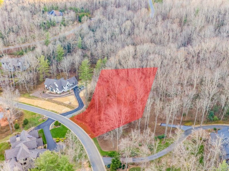 Property image 2 at 99999 Barrington Drive, Asheville, NC 28803