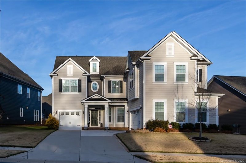 12525 Old Westbury Drive