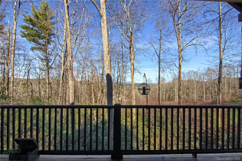 Property image 5 at 37 Bear Rock Loop Road, Hendersonville, NC 28739