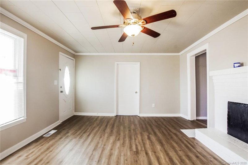 Property image 2 at 433 Meller Street, Mount Holly, NC 28120