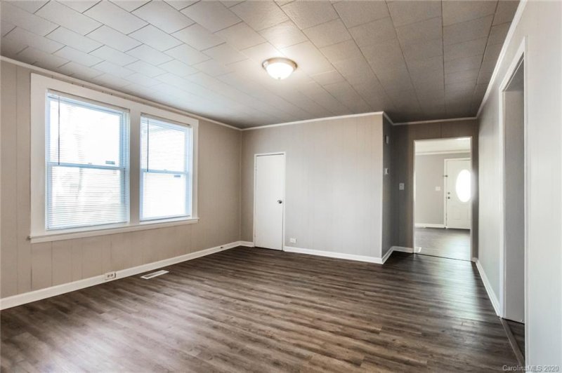 Property image 4 at 433 Meller Street, Mount Holly, NC 28120