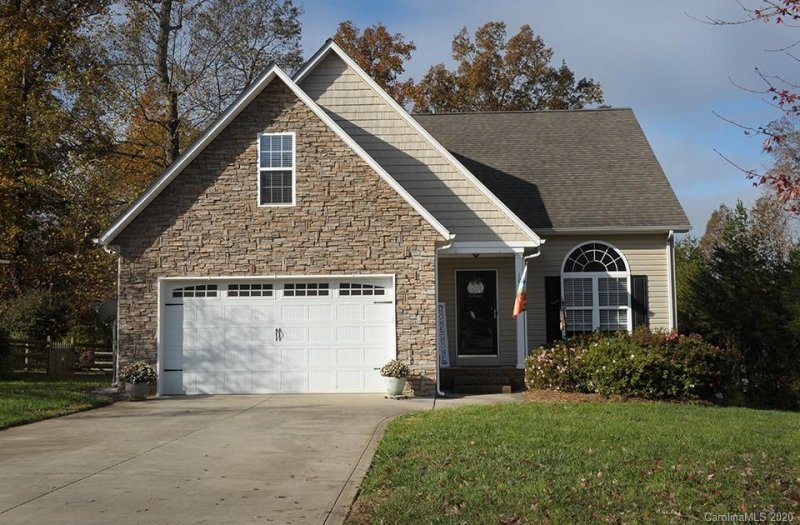 Property image 2 at 102 S Kayla Drive, Salisbury, NC 28146