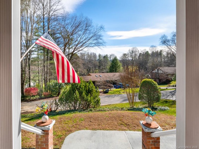 Property image 3 at 33 W Fairway Drive, Etowah, NC 28729