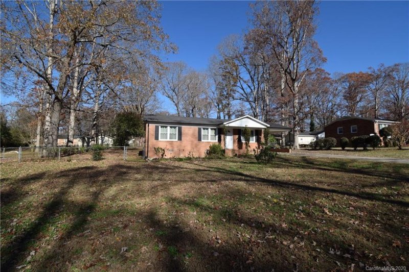 Property image 4 at 206 Daniel Drive, Gastonia, NC 28052